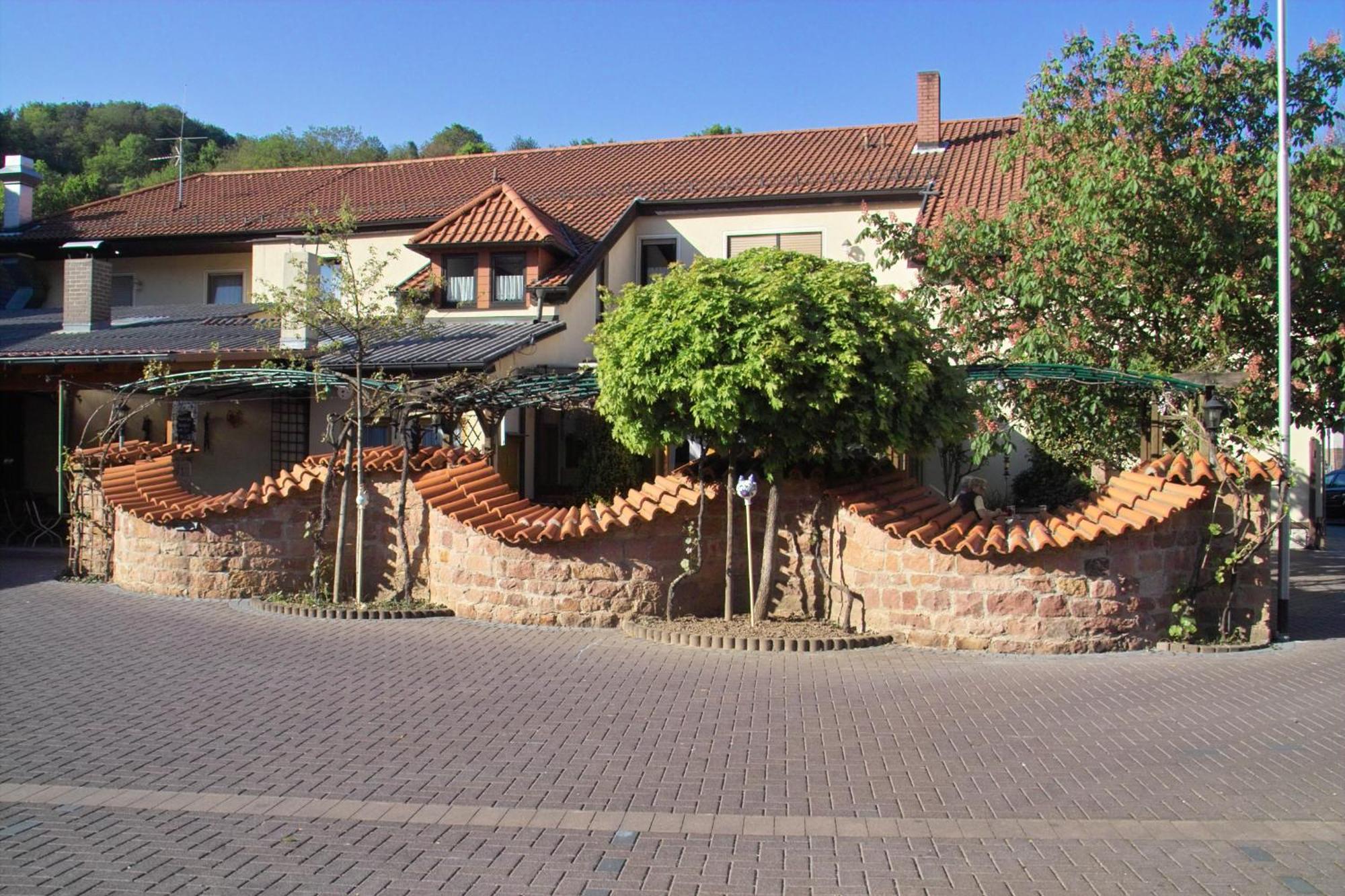 Gasthof Zur Krone Leidersbach エクステリア 写真