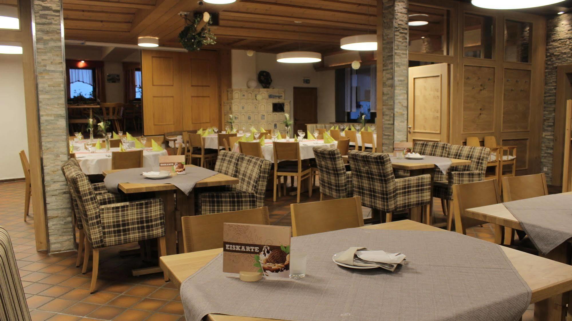 Gasthof Zur Krone Leidersbach エクステリア 写真