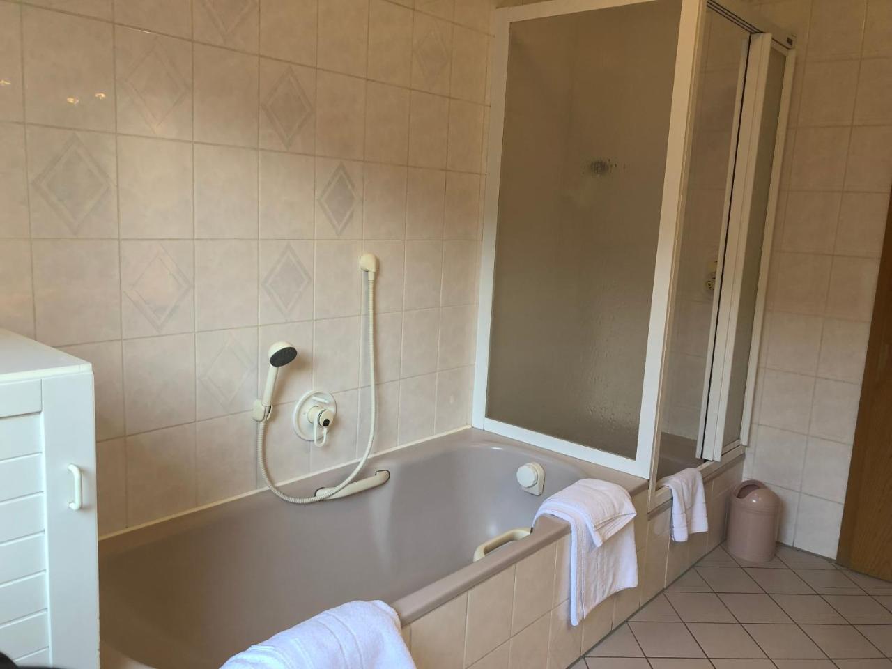 Gasthof Zur Krone Leidersbach エクステリア 写真